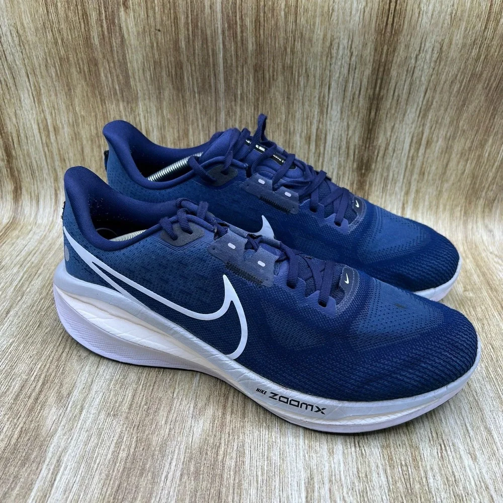 Nike Vomero 17 Men's Size 12 Navy Blue Running Shoes Sneakers FB1309-400